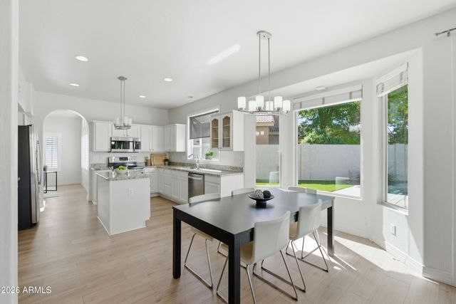 418 S BURK Street, Gilbert, AZ 85296