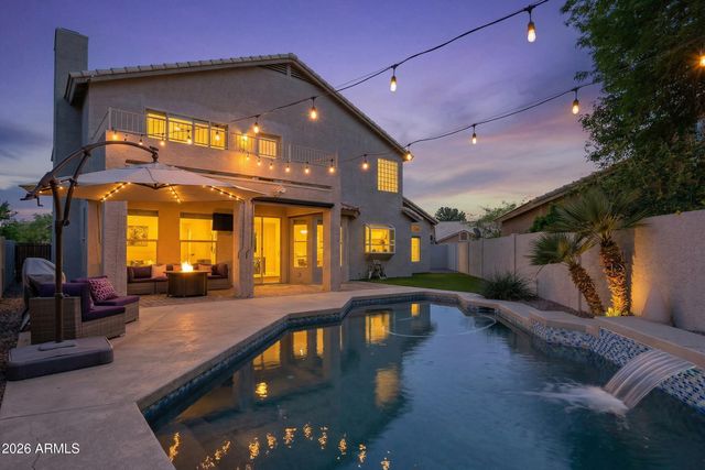 418 S BURK Street, Gilbert, AZ 85296