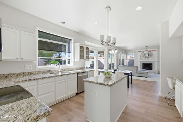 418 S BURK Street, Gilbert, AZ 85296