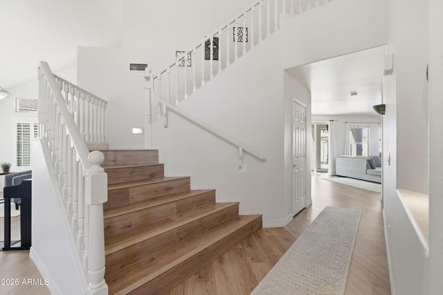 418 S BURK Street, Gilbert, AZ 85296