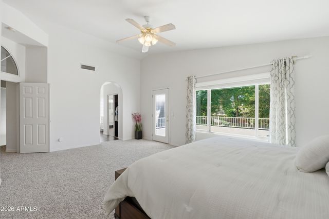 418 S BURK Street, Gilbert, AZ 85296