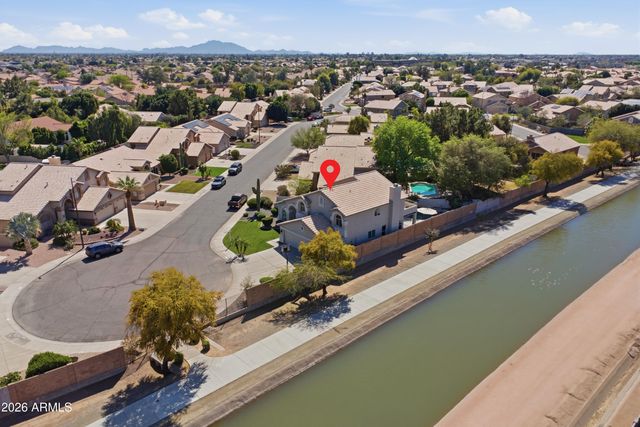 418 S BURK Street, Gilbert, AZ 85296