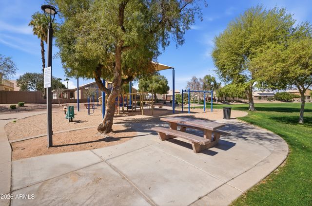 418 S BURK Street, Gilbert, AZ 85296