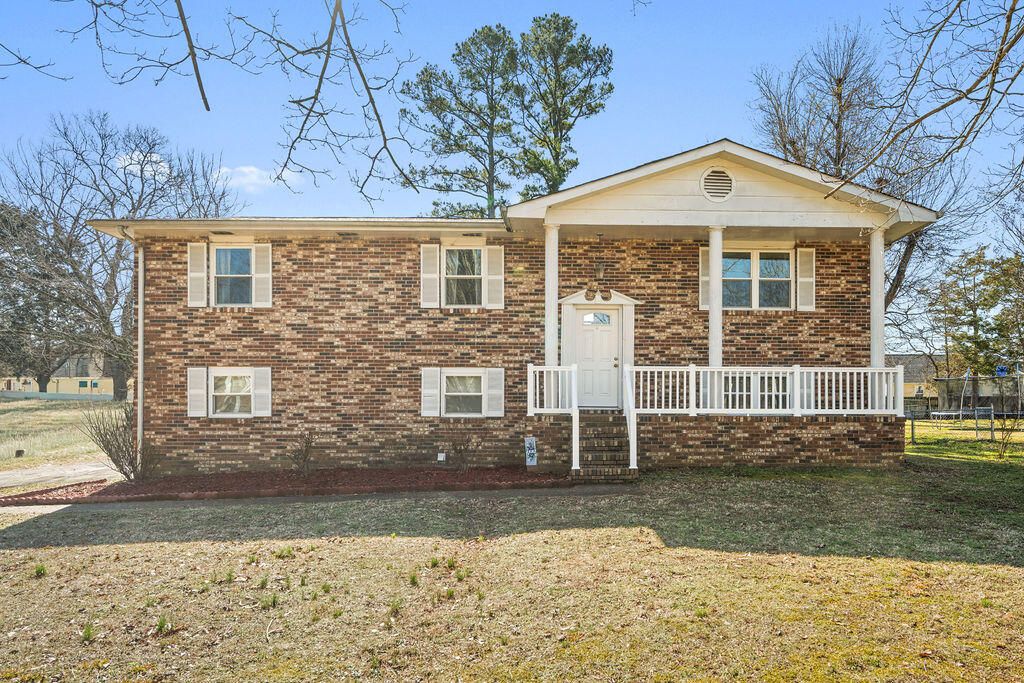182 Mitchell Lane, Rossville, GA 30741