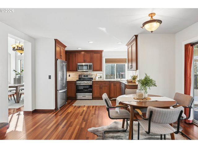 16147 Sw PALERMO Ln, Portland, OR 97223