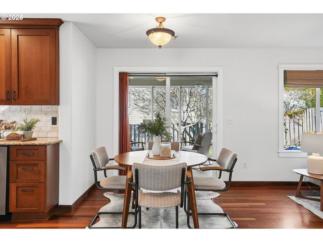 16147 Sw PALERMO Ln, Portland, OR 97223