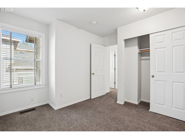 16147 Sw PALERMO Ln, Portland, OR 97223