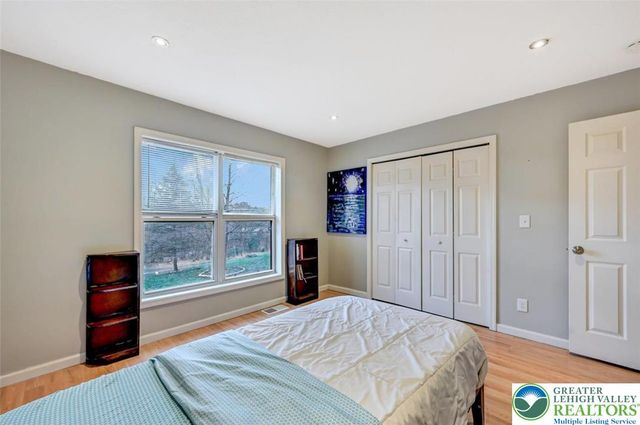 1677 PA-Route 715, Jackson Twp, PA 18360