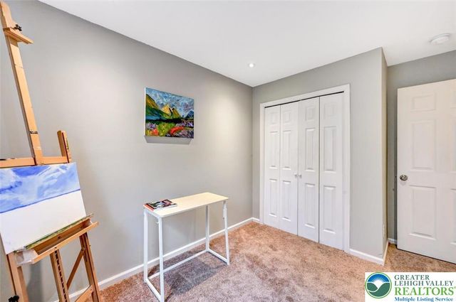 1677 PA-Route 715, Jackson Twp, PA 18360