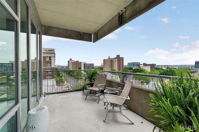 4545 Lindell Boulevard 29, St Louis, MO 63108