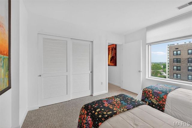 4545 Lindell Boulevard 29, St Louis, MO 63108