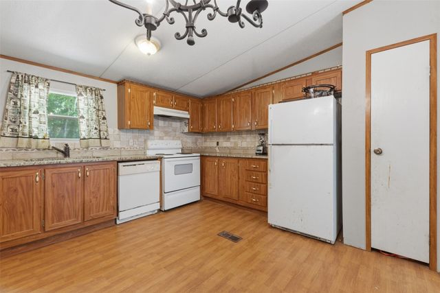 2400 County Road 1730, Yantis, TX 75497