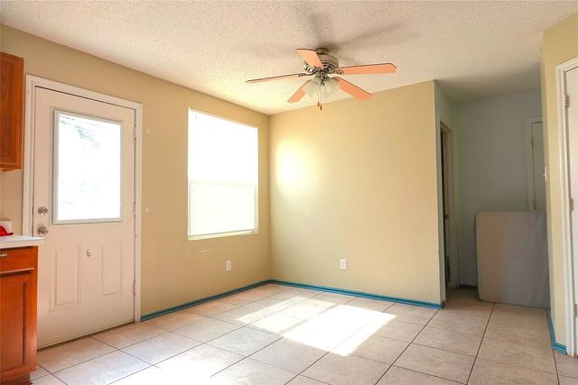 1329 Anna Lea Lane, Burleson, TX 76028