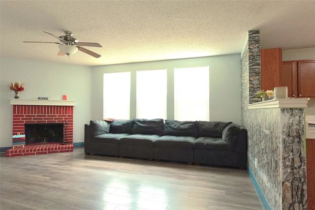 1329 Anna Lea Lane, Burleson, TX 76028