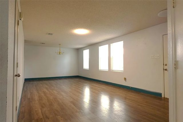 1329 Anna Lea Lane, Burleson, TX 76028