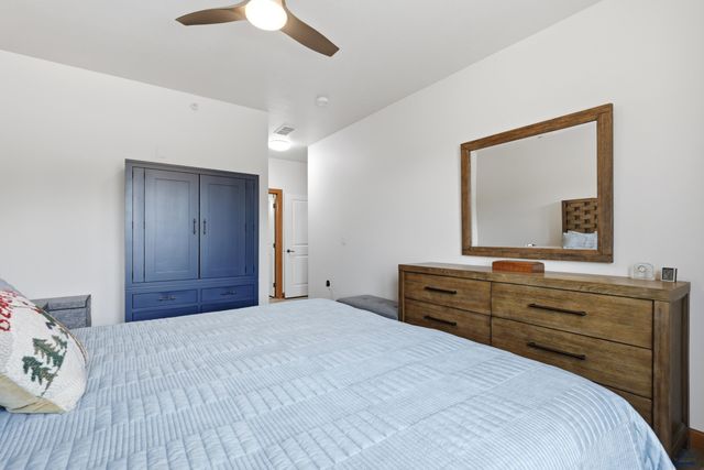 4003 FAIRWAY HILLS DR, Rapid City, SD 57702