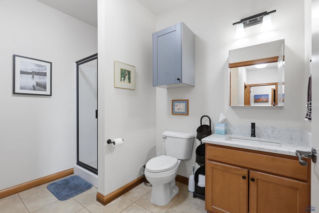 4003 FAIRWAY HILLS DR, Rapid City, SD 57702