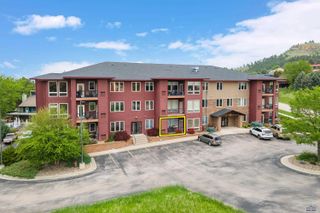 4003 FAIRWAY HILLS DR, Rapid City, SD 57702