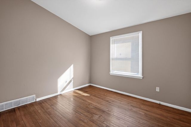 1568 GOWAN DR, Memphis, TN 38127