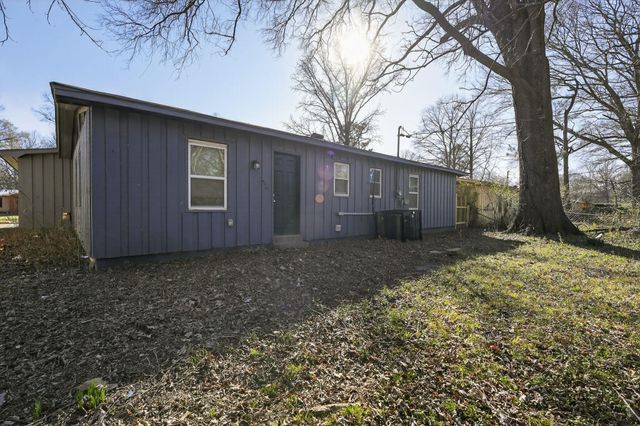 1568 GOWAN DR, Memphis, TN 38127