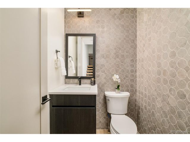 3414 Lawrence St, Denver, CO 80205