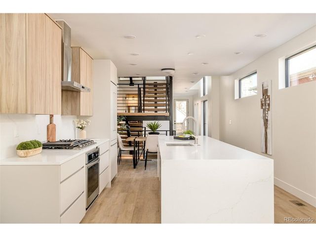 3414 Lawrence St, Denver, CO 80205