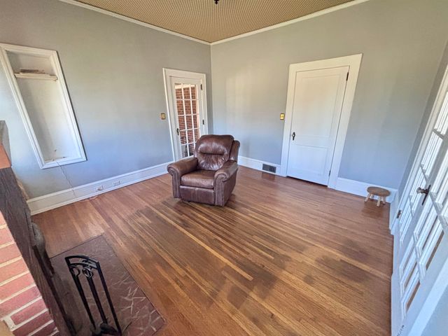 400 E Buford Street, Gaffney, SC 29340