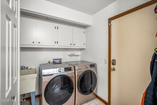 4618 Weldwood Lane, Sylvania, OH 43560