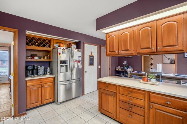 4618 Weldwood Lane, Sylvania, OH 43560