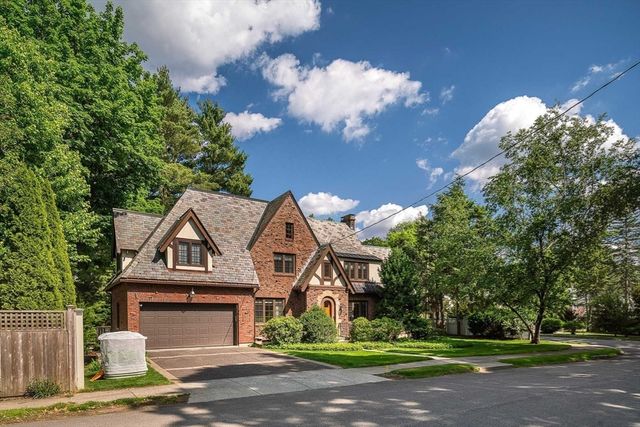 14 Homestead, Newton, MA 02468