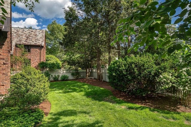 14 Homestead, Newton, MA 02468