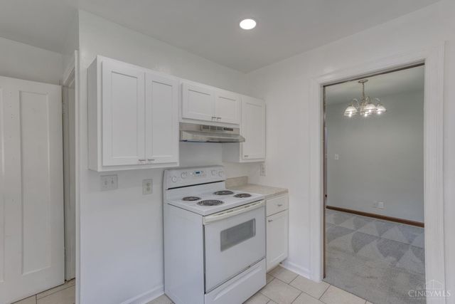 6435 Graceland Avenue, Golf Manor, OH 45237
