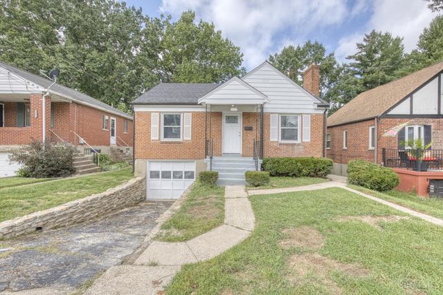 6435 Graceland Avenue, Golf Manor, OH 45237