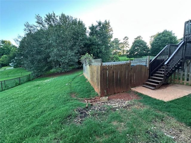 6035 Daffodil Drive, Flowery Branch, GA 30542