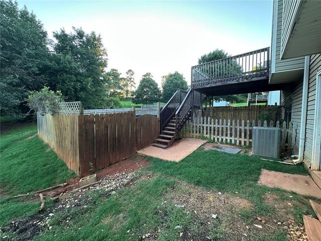 6035 Daffodil Drive, Flowery Branch, GA 30542