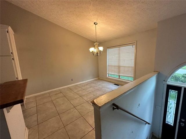 6035 Daffodil Drive, Flowery Branch, GA 30542