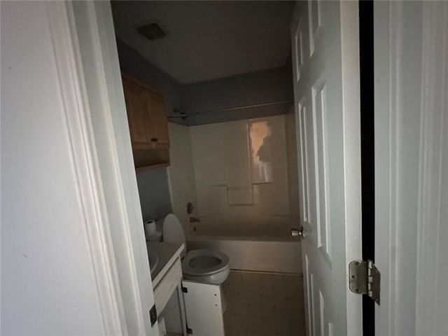 6035 Daffodil Drive, Flowery Branch, GA 30542