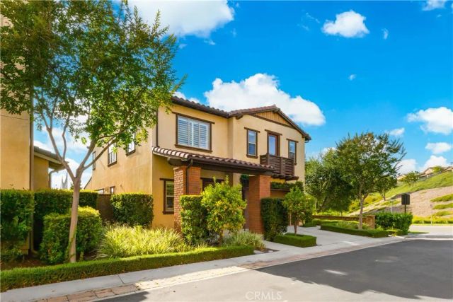 1 Intriga Court, Rancho Mission Viejo, CA 92694
