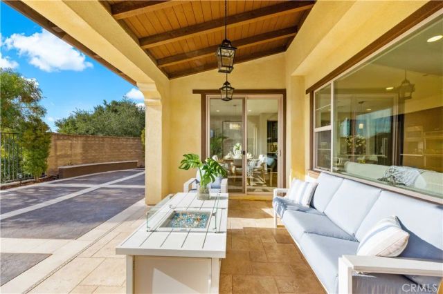 1 Intriga Court, Rancho Mission Viejo, CA 92694