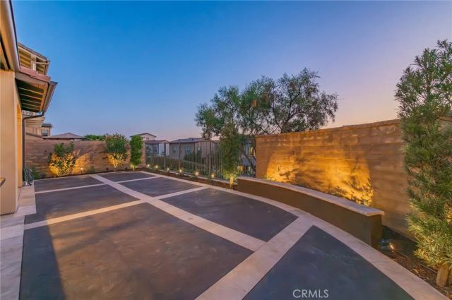1 Intriga Court, Rancho Mission Viejo, CA 92694