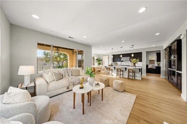 1 Intriga Court, Rancho Mission Viejo, CA 92694