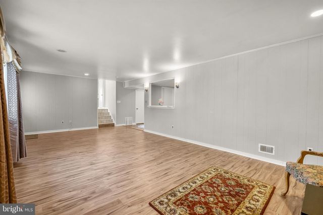 1525 SQUIRE LN, Cherry Hill, NJ 08003