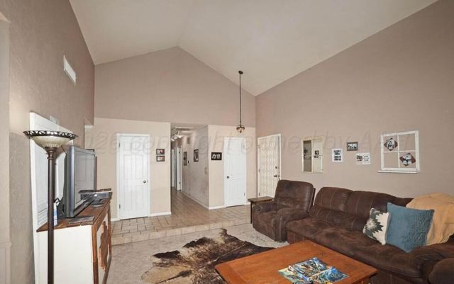 225 BORDEAUX Lane, Amarillo, TX 79119