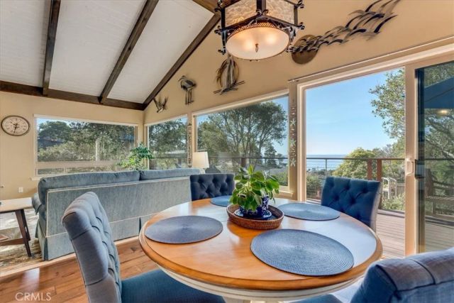 679 Orlando, Cambria, CA 93428