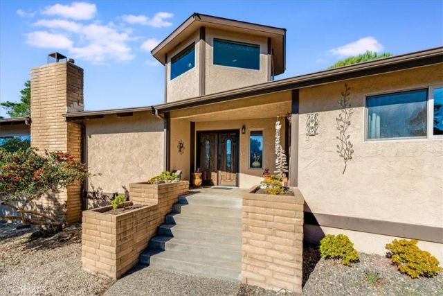 679 Orlando, Cambria, CA 93428