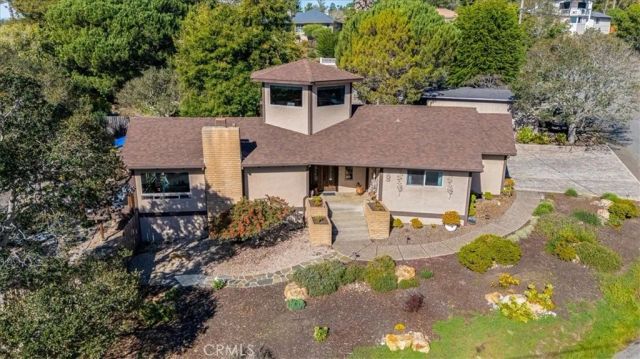 679 Orlando, Cambria, CA 93428