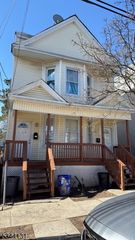 170 Taylor St 2, City Of Orange Twp., NJ 07050