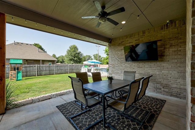 1540 NW 17th Place, Newcastle, OK 73065