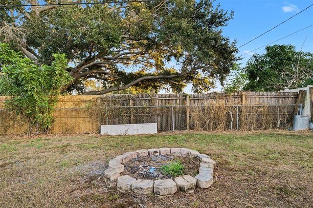 3635 BALI DRIVE, Sarasota, FL 34232