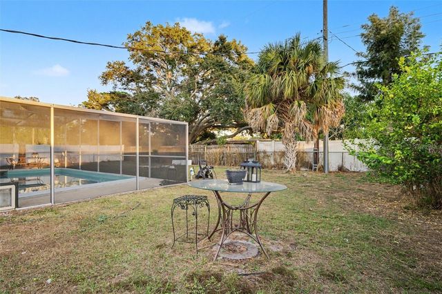 3635 BALI DRIVE, Sarasota, FL 34232